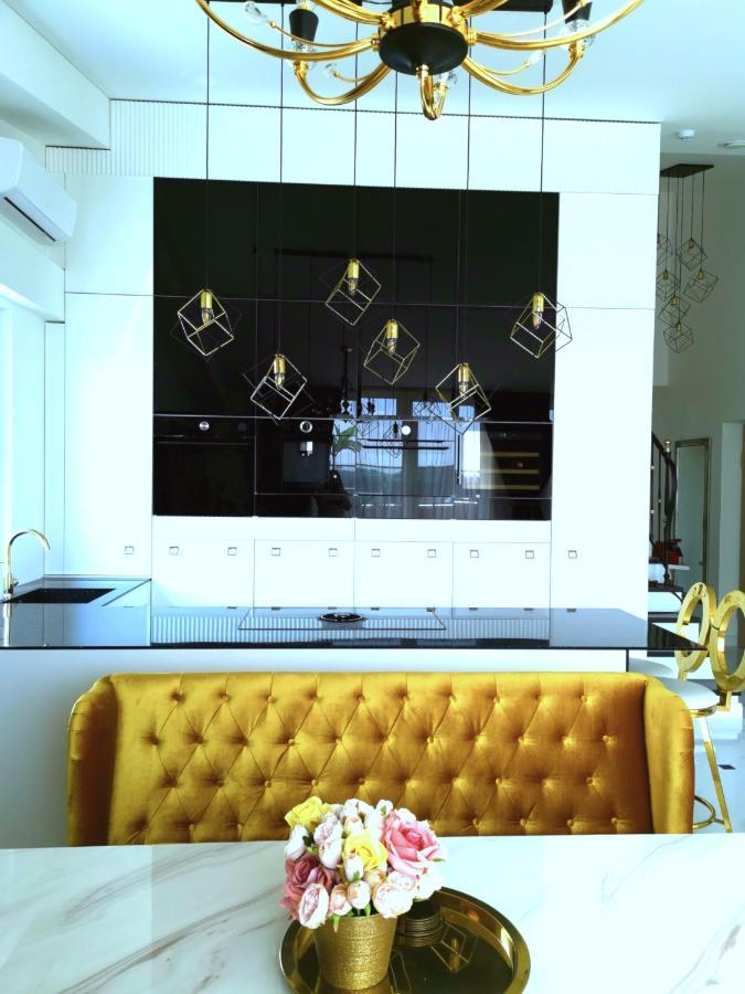 Ferienwohnung Luxury Penthouse With Large Terrace & Panoramic Old Town View Wilna Exterior foto